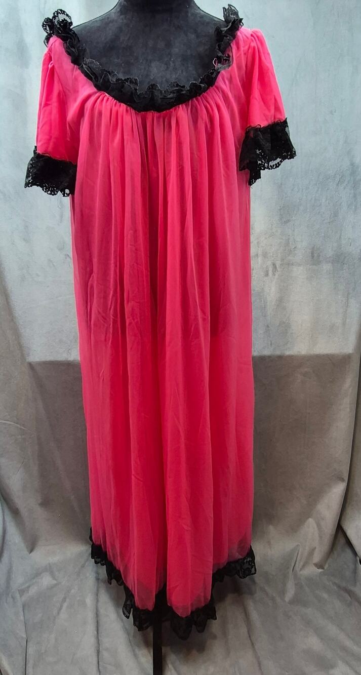 Leonora Chiffon Sheer Peignoir Vintage Nightgown Romantic Dress Lace Trim Pink S